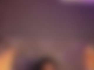 Renatta Cruz's Live Sex Cam Show