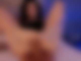 Renatta Cruz's Live Sex Cam Show