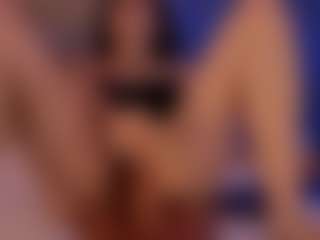 Renatta Cruz's Live Sex Cam Show