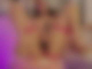 Renatta Cruz's Live Sex Cam Show