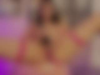 Renatta Cruz's Live Sex Cam Show