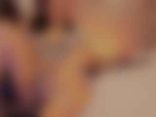 Renatta Cruz's Live Sex Cam Show