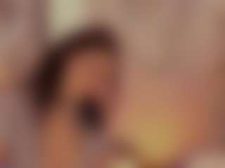 Renatta Cruz's Live Sex Cam Show