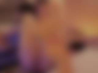 Renatta Cruz's Live Sex Cam Show