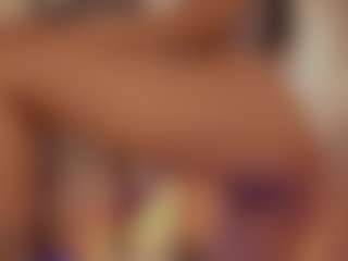 Renatta Cruz's Live Sex Cam Show