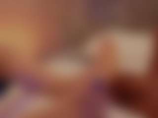 Live cam show with Renatta Cruz - Dildo Or Vibrator on CSO-WL