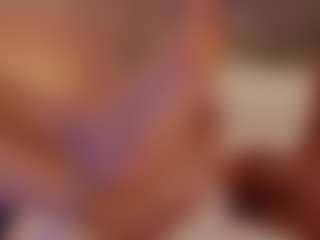 Renatta Cruz's Live Sex Cam Show