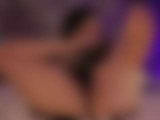 Renatta Cruz's Live Sex Cam Show