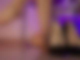 Live cam show with Renatta Cruz - Hairy Pussy Toys on crypto-cams