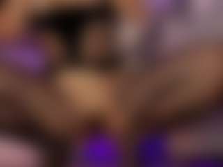 Live cam show with Renatta Cruz - Natural on Camsoda