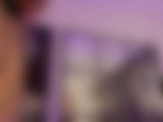 Renatta Cruz's Live Sex Cam Show