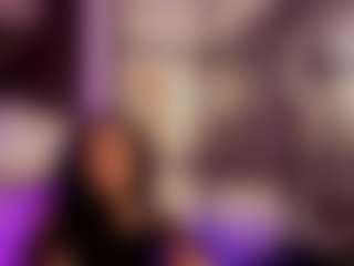 Renatta Cruz's Live Sex Cam Show