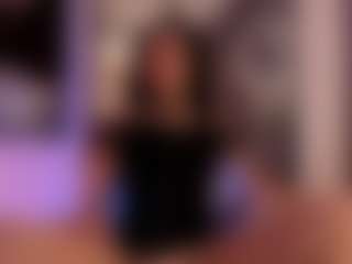 Renatta Cruz's Live Sex Cam Show