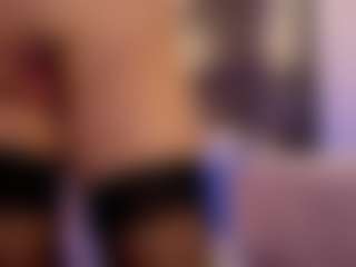 Live cam show with Renatta Cruz - Bedroom Brown Hair on SinfulBabes