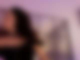 Renatta Cruz's Live Sex Cam Show