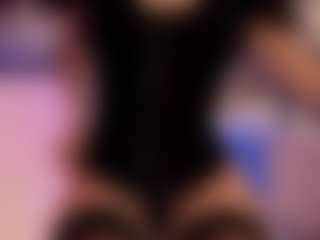 Renatta Cruz's Live Sex Cam Show