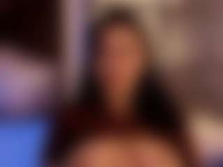 Renatta Cruz's Live Sex Cam Show