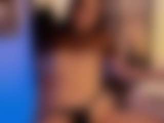 Live cam show with Renatta Cruz - Big Ass on SpankPalCams