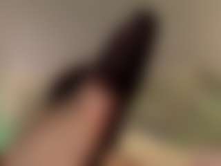 Renatta Cruz's Live Sex Cam Show
