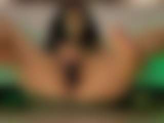 Renatta Cruz's Live Sex Cam Show