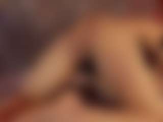 Renatta Cruz's Live Sex Cam Show
