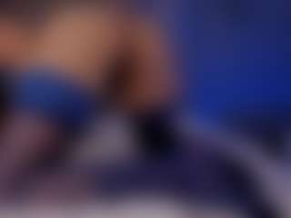 Renatta Cruz's Live Sex Cam Show