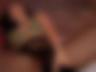 Renatta Cruz's Live Sex Cam Show