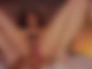 Renatta Cruz's Live Sex Cam Show