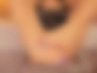 Renatta Cruz's Live Sex Cam Show