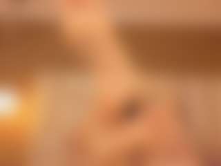 Renatta Cruz's Live Sex Cam Show