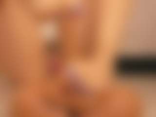 Renatta Cruz's Live Sex Cam Show