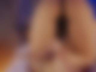 Renatta Cruz's Live Sex Cam Show