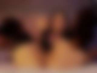 Renatta Cruz's Live Sex Cam Show