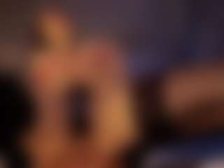 Renatta Cruz's Live Sex Cam Show