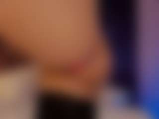 Renatta Cruz's Live Sex Cam Show