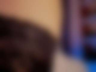 Renatta Cruz's Live Sex Cam Show