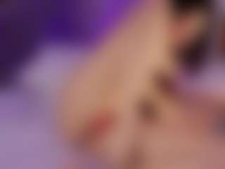 Renatta Cruz's Live Sex Cam Show