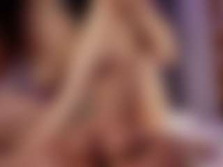 Renatta Cruz's Live Sex Cam Show