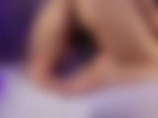Renatta Cruz's Live Sex Cam Show