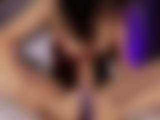 Renatta Cruz's Live Sex Cam Show