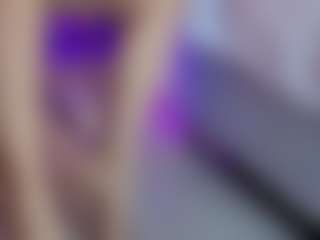 Renatta Cruz's Live Sex Cam Show