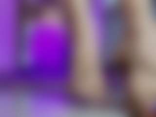 Renatta Cruz's Live Sex Cam Show