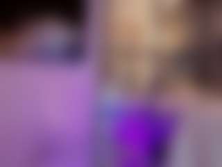 Renatta Cruz's Live Sex Cam Show