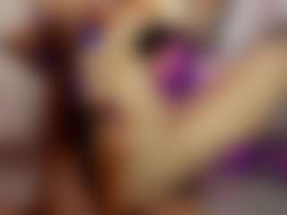 Renatta Cruz's Live Sex Cam Show