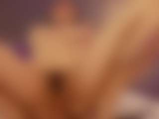 Live cam show with Renatta Cruz - Control on Camsoda