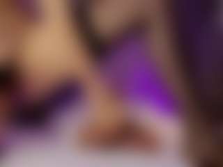 Renatta Cruz's Live Sex Cam Show