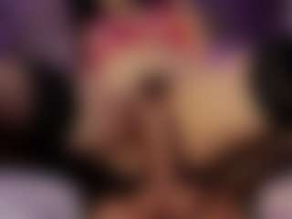 Renatta Cruz's Live Sex Cam Show