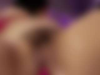 Renatta Cruz's Live Sex Cam Show