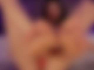 Renatta Cruz's Live Sex Cam Show