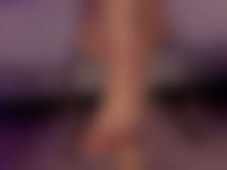 Renatta Cruz's Live Sex Cam Show